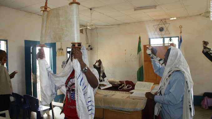 Shabbat Torah study session